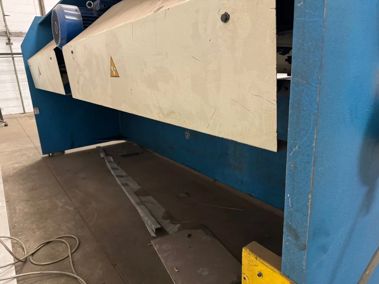 Billede 7 - Maskinsaks 3100 x 4 mm. Jordi