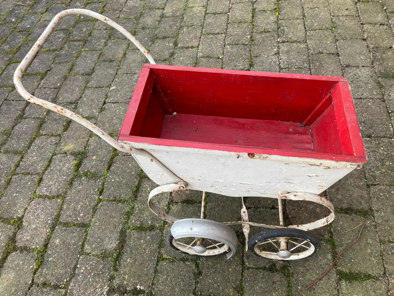 Billede 1 - Dukkevogn fra 1950’erne