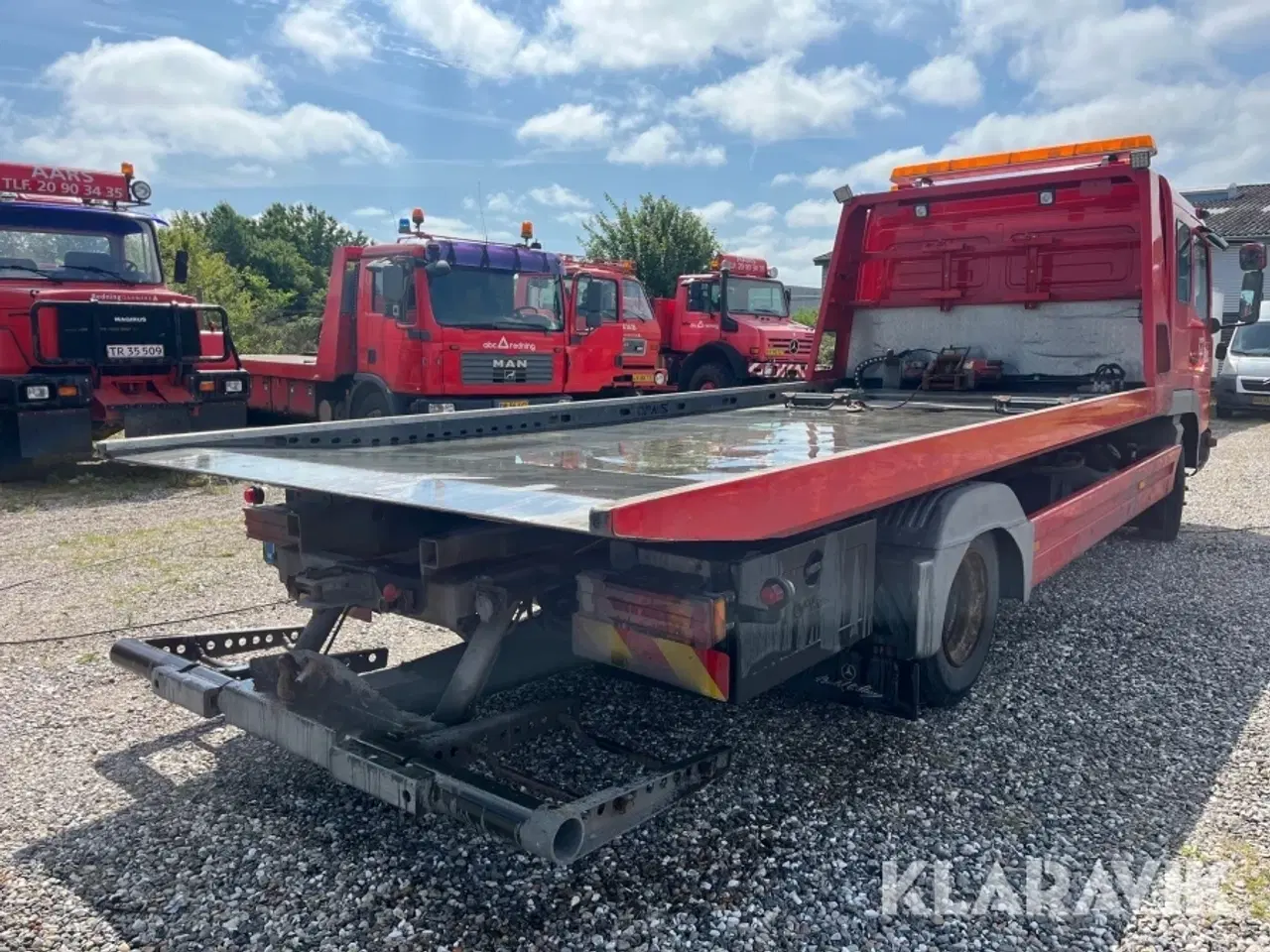 Billede 3 - Redningskøretøj Mercedes-Benz Atego 818 med skydelad og spil
