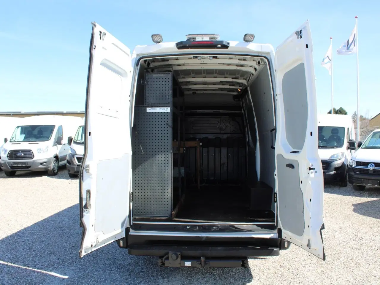 Billede 13 - Iveco Daily 3,0 35S18 12m³ Van AG8