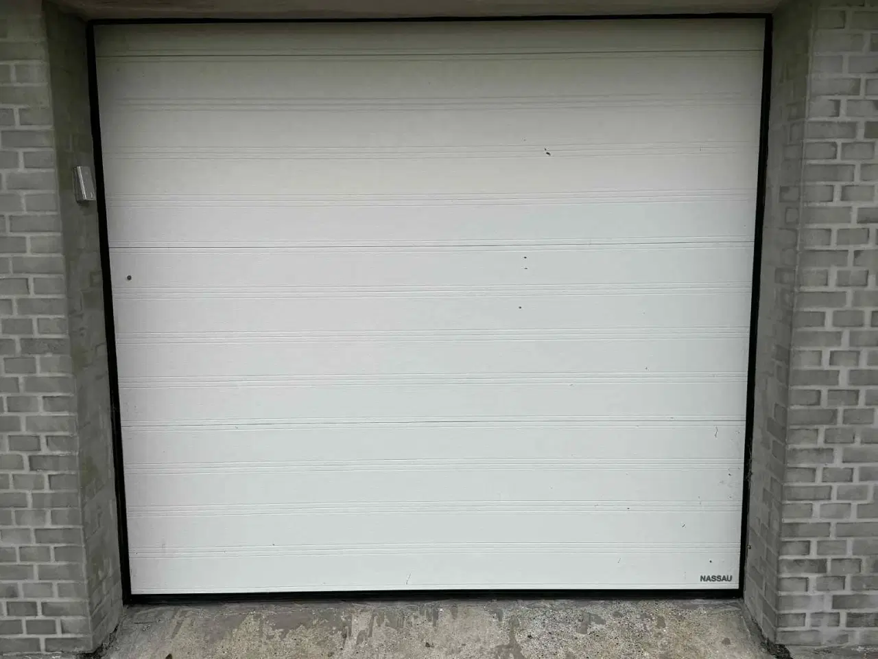 Billede 1 - NASSAU Garageport i Alu Model NRX CLASSIC