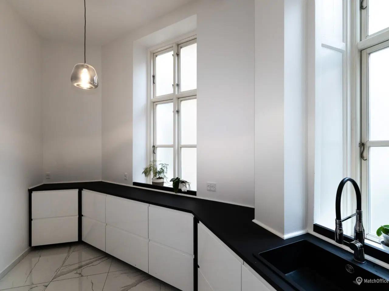 Billede 13 - 200 m² stilrent og lyst kontor midt i Indre By på Gothersgade