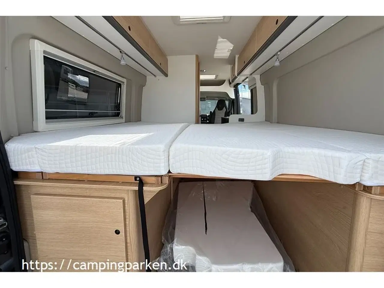 Billede 11 - 2025 - SunLight Cliff   Sunlight campervan i Adventure, under 6 meter, sort metallic, automatgear  og meget udstyr!