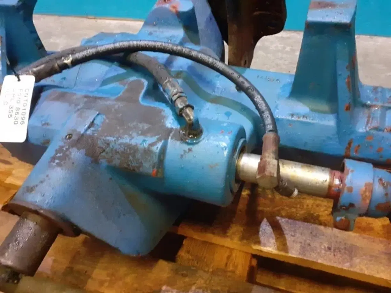 Billede 5 - Ford 8630 Foraksel