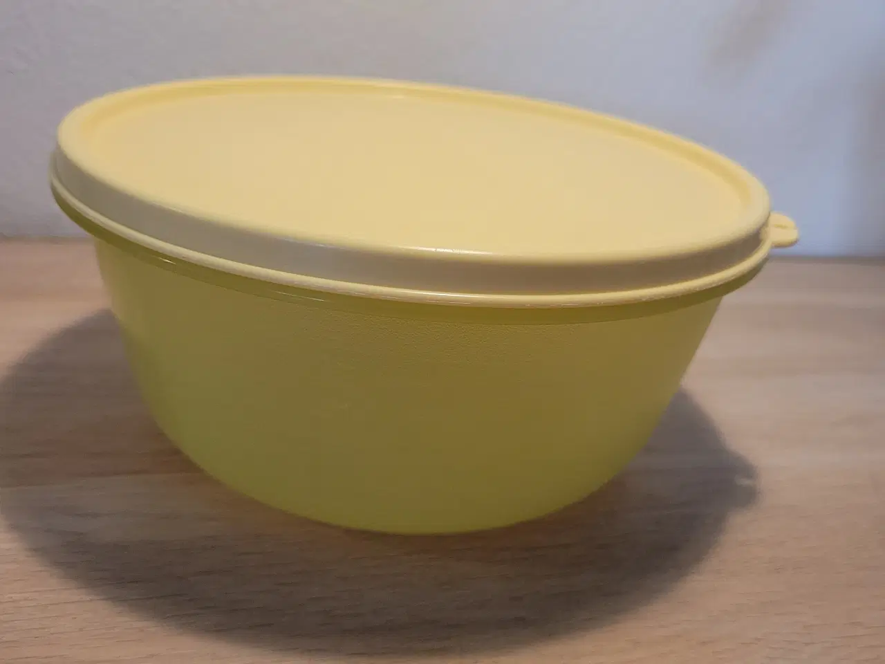 Billede 1 - Tupperware skål