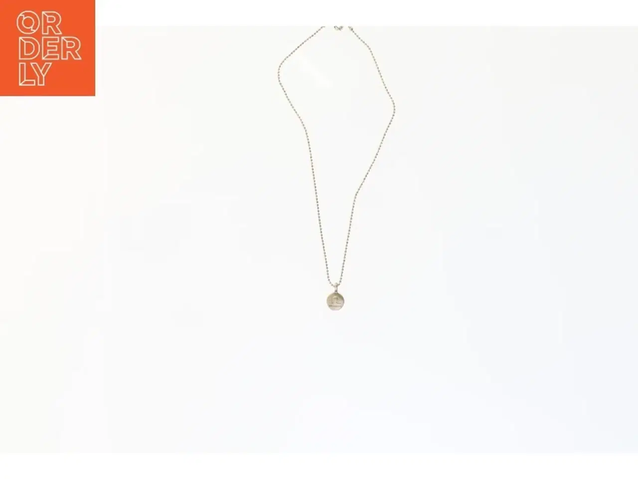 Billede 2 - Halskæde med vedhæng (str. 40 cm)