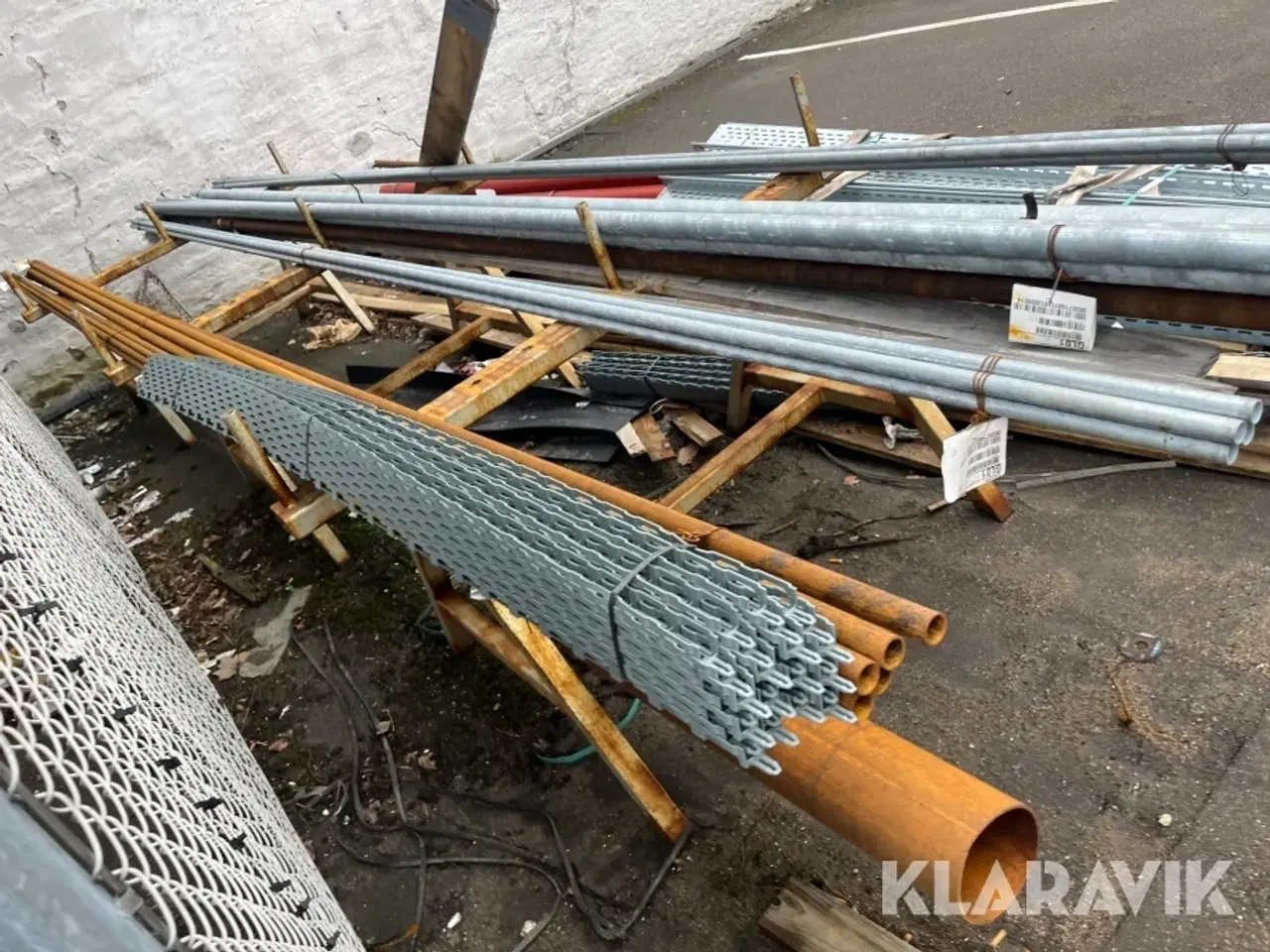 Billede 7 - Diverse rør, kabelbakker