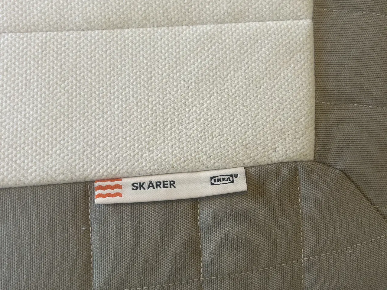 Billede 3 - Boksmadras fra ikea 