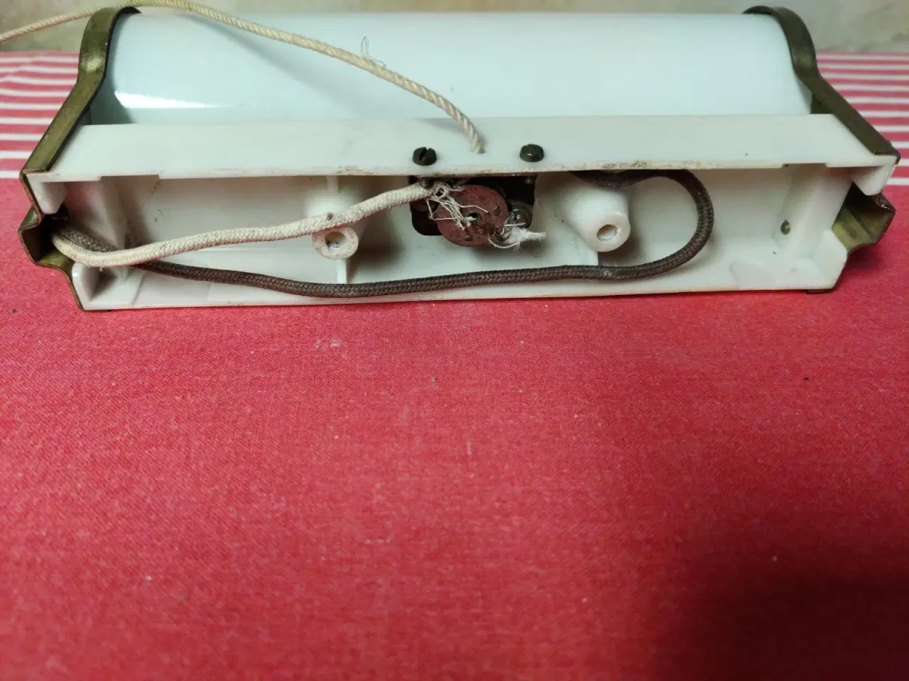 Billede 4 - Lyfa væglampe