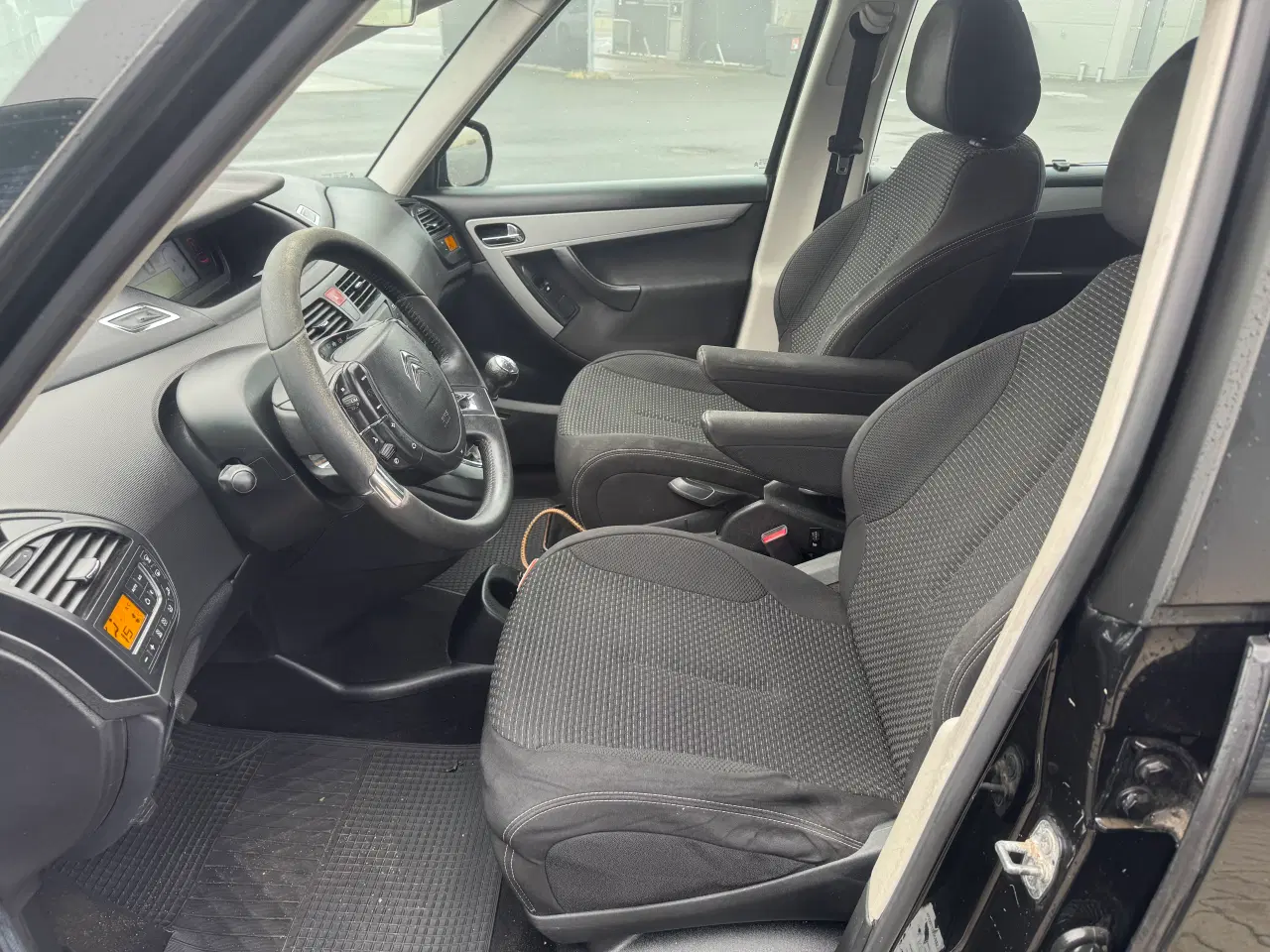 Billede 13 - Citroen Grand C4 Picasso 1,6HDi 110Hk 7prs Nysynet