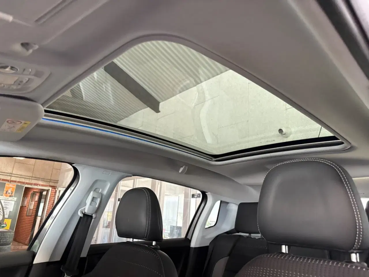 Billede 6 - Peugeot 2008 1,2 e-THP 110 Allure Sky