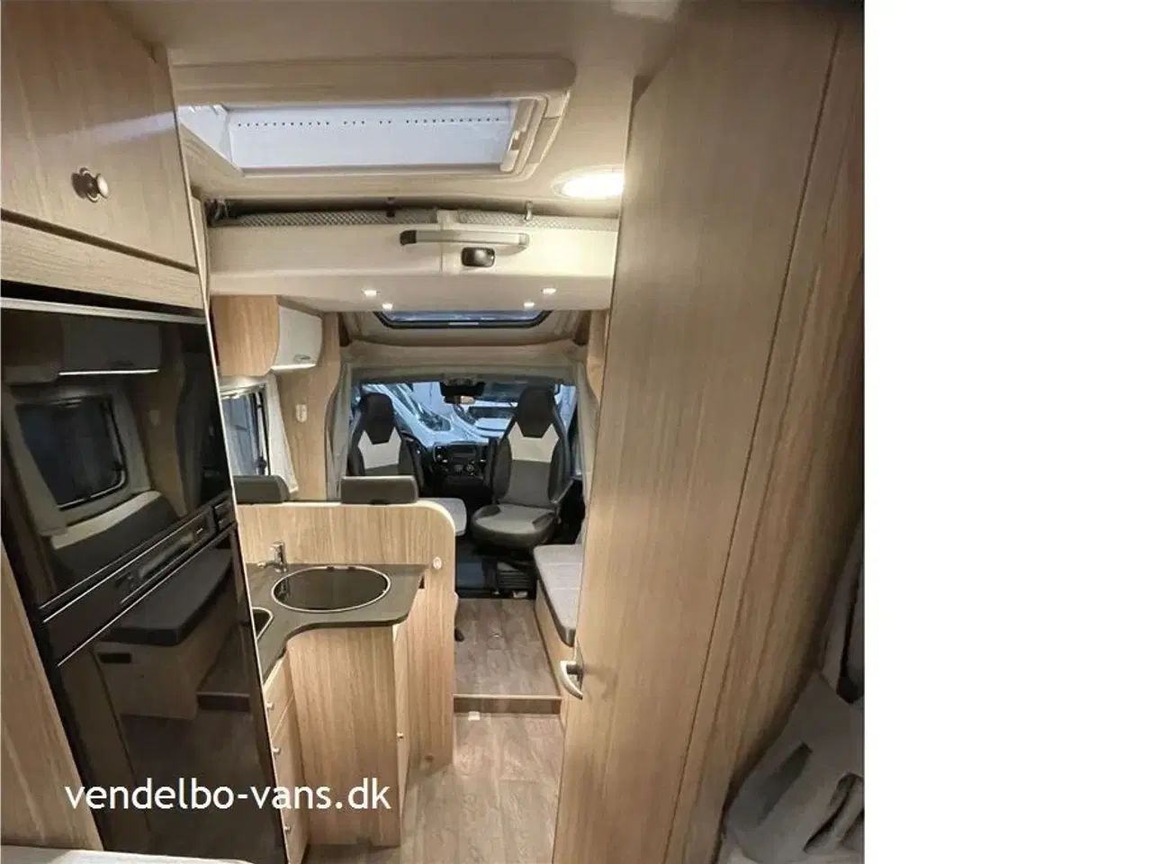 Billede 18 - 2022 - SunLight T 67   Enkeltsenge og kun 6,95 m længde