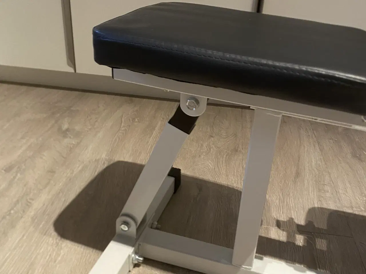 Billede 5 - Justerbar træningsbænk i sort 