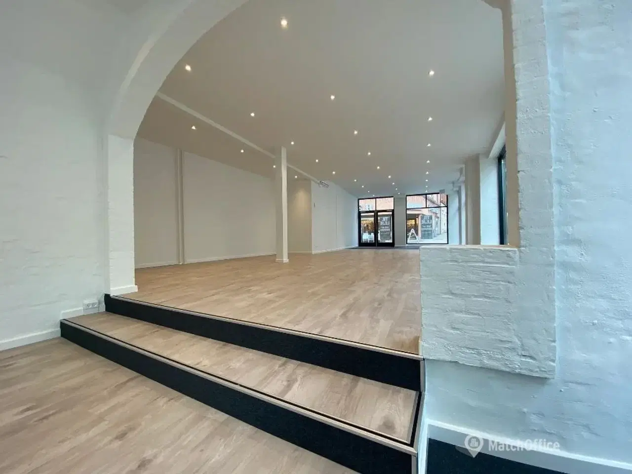Billede 11 - Stort erhvervslejemål i attraktiv hjørneejendom i Viborg Centrum