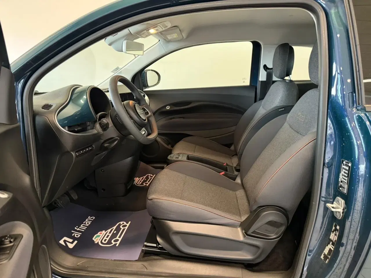 Billede 3 - Fiat 500e 42 Icon Pack