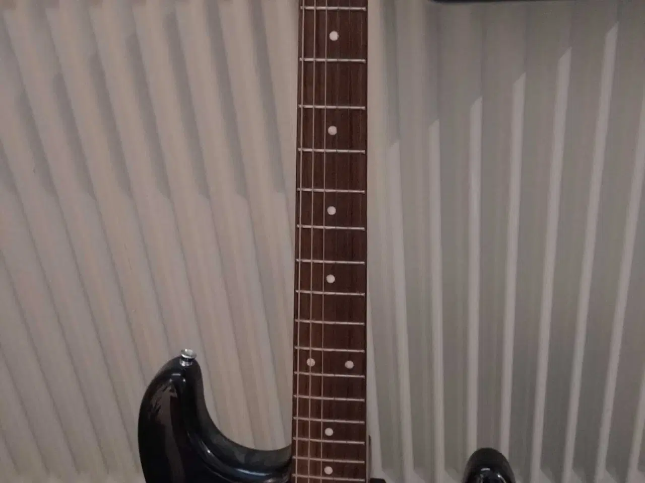 Billede 1 - Fender Squire strat