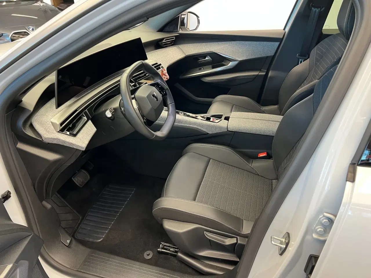 Billede 7 - Peugeot e-3008 77 Allure