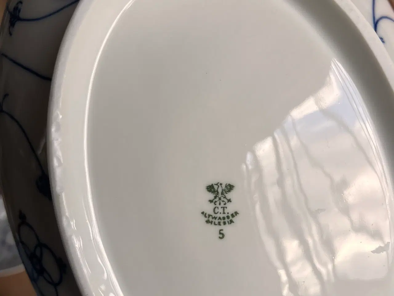 Billede 3 - Musselmalet terrin, 2 stk.