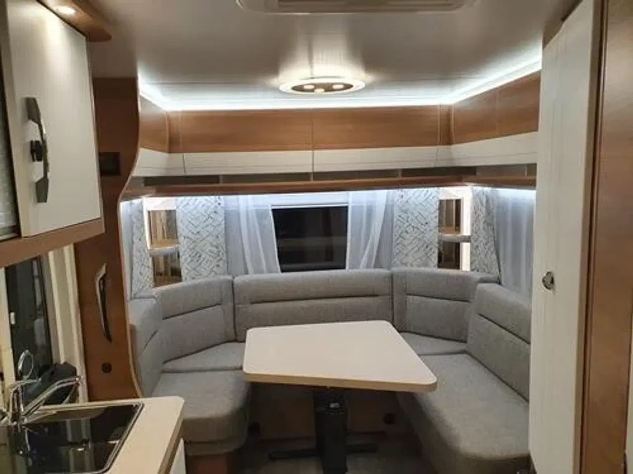Billede 5 - Hobby DE LUXE 495 UL