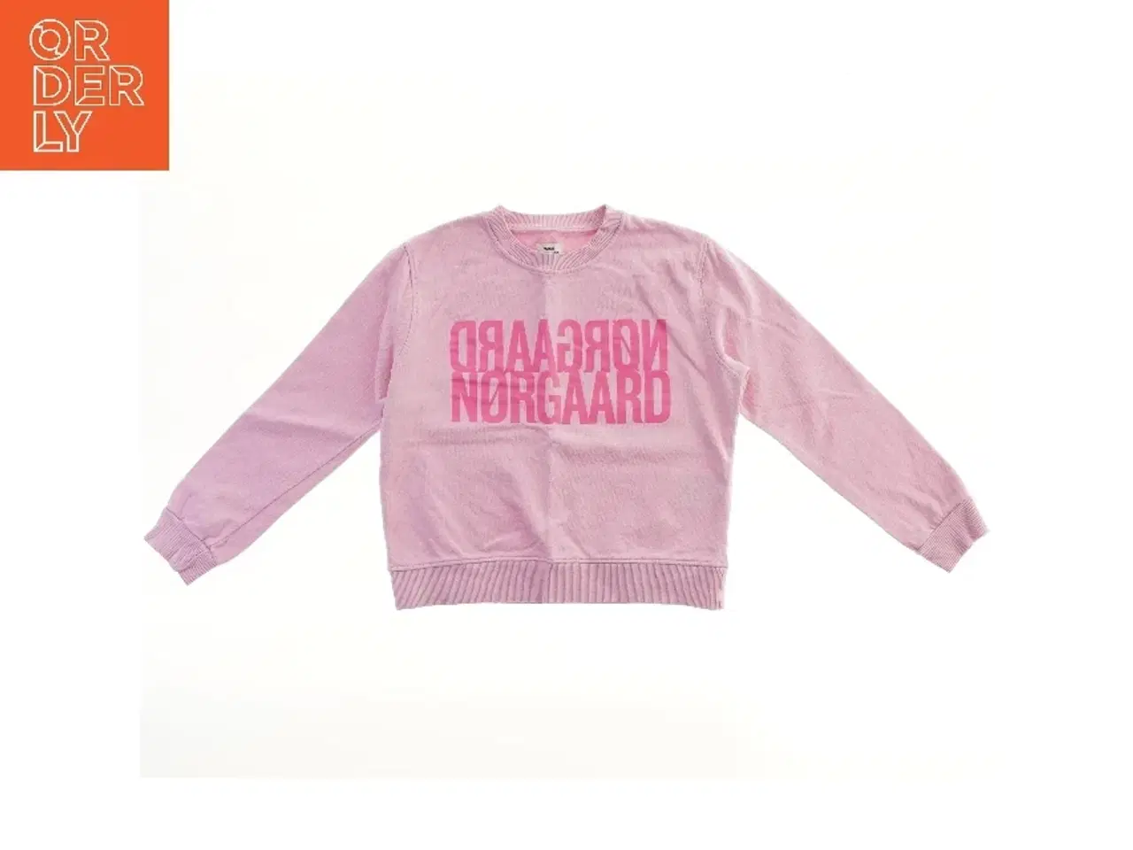 Billede 2 - Langærmet sweatshirt med tryk fra Mads Nørgaard (str. 140)