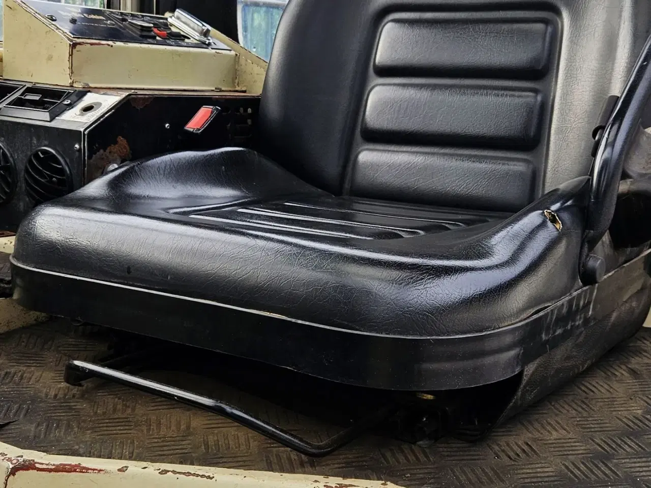 Billede 15 - Caterpillar VC60D / lukket kabine / 3 tons kapacitet / gas