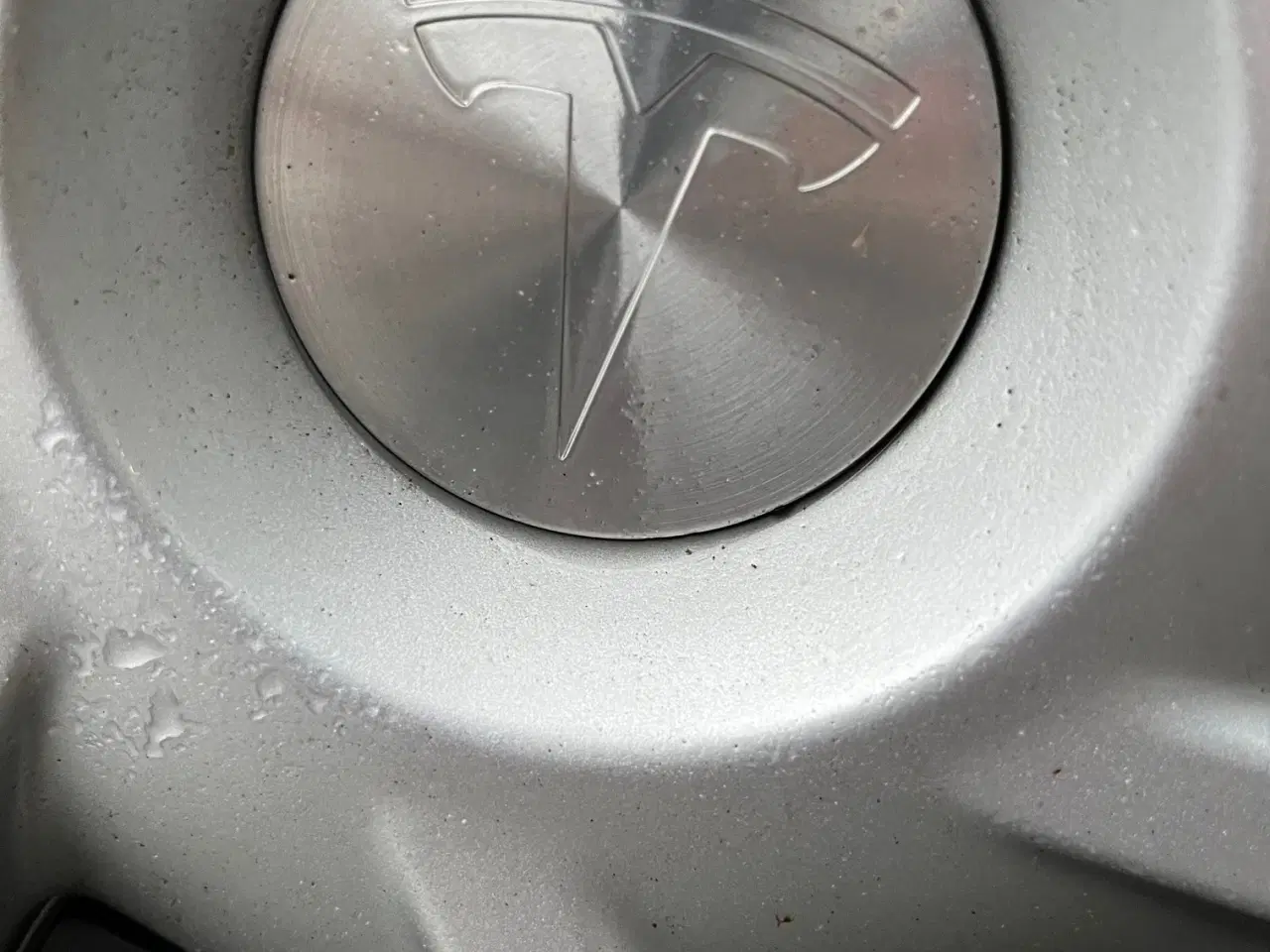 Billede 2 - Tesla Model Y Hjulkapsler 19" Originale