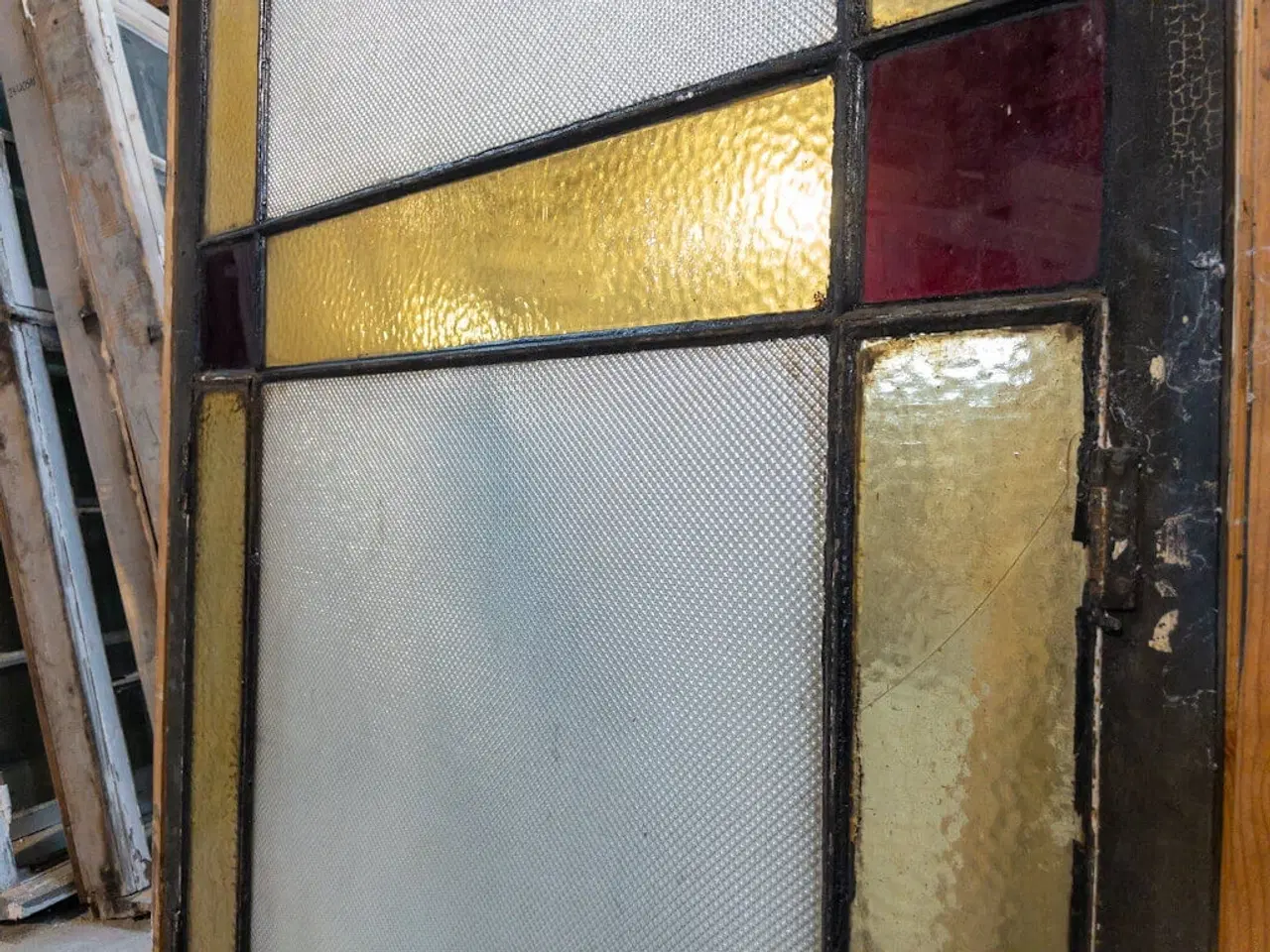 Billede 4 - Unikt, stort vindue m. farvet strukturglas