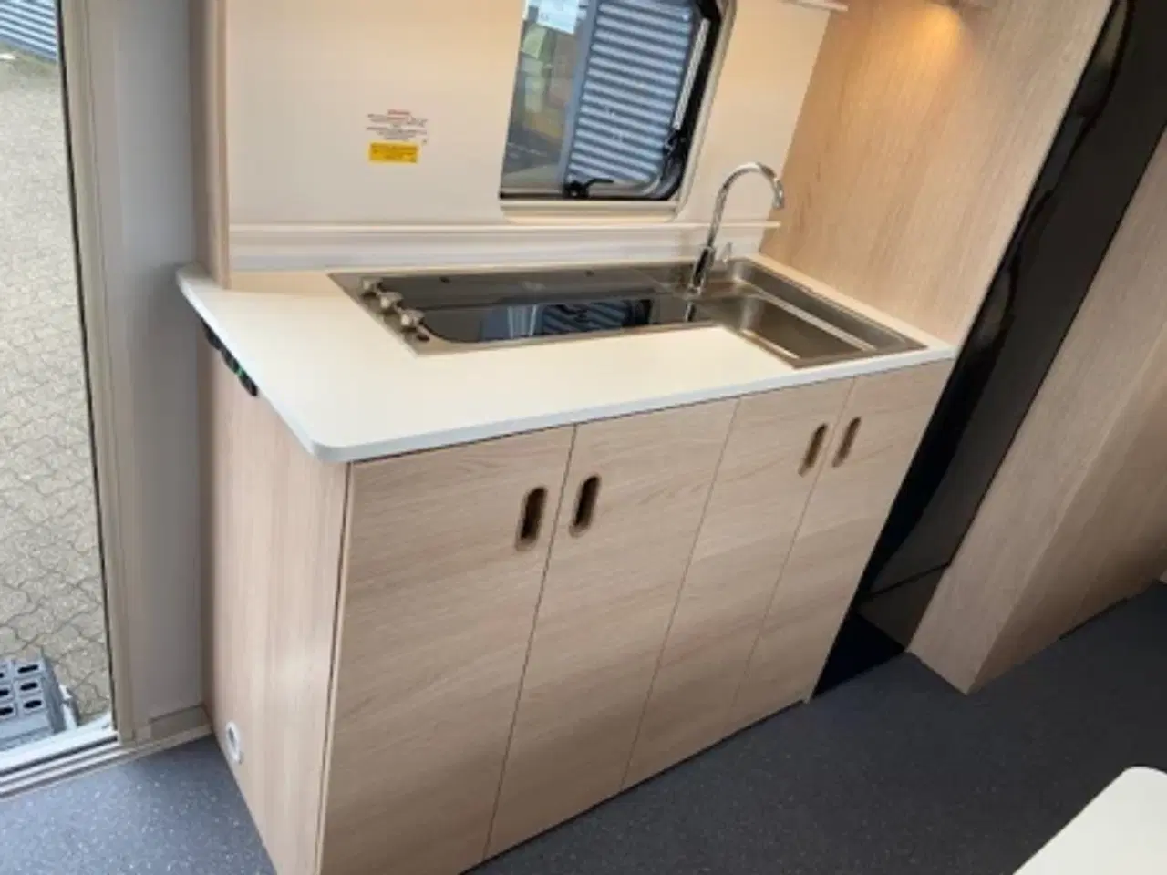 Billede 7 - Adria Aviva 563 PT model 2024