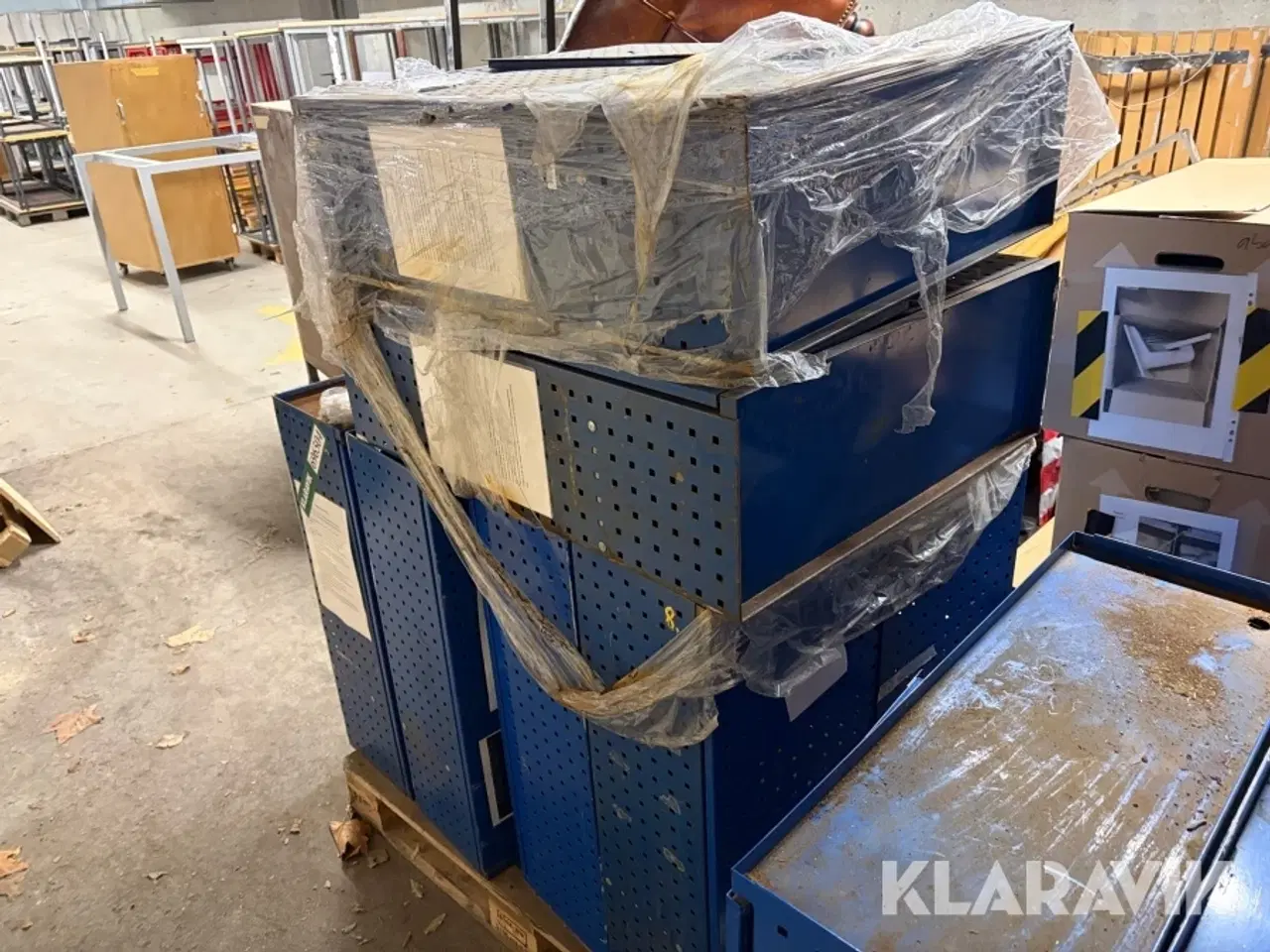 Billede 2 - Værkstedsskab 6 styk.