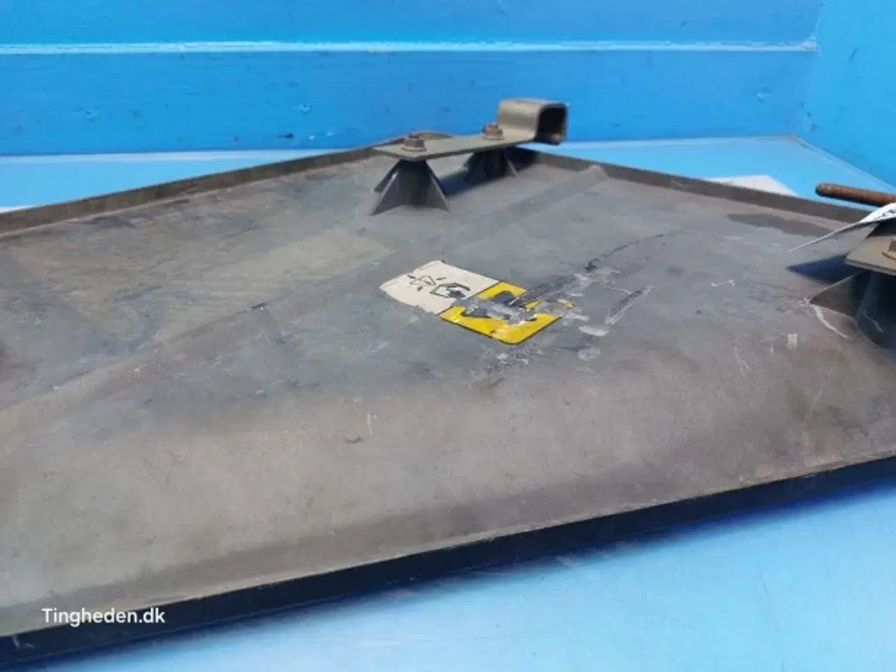 Billede 4 - New Holland G240 Låge 86500617