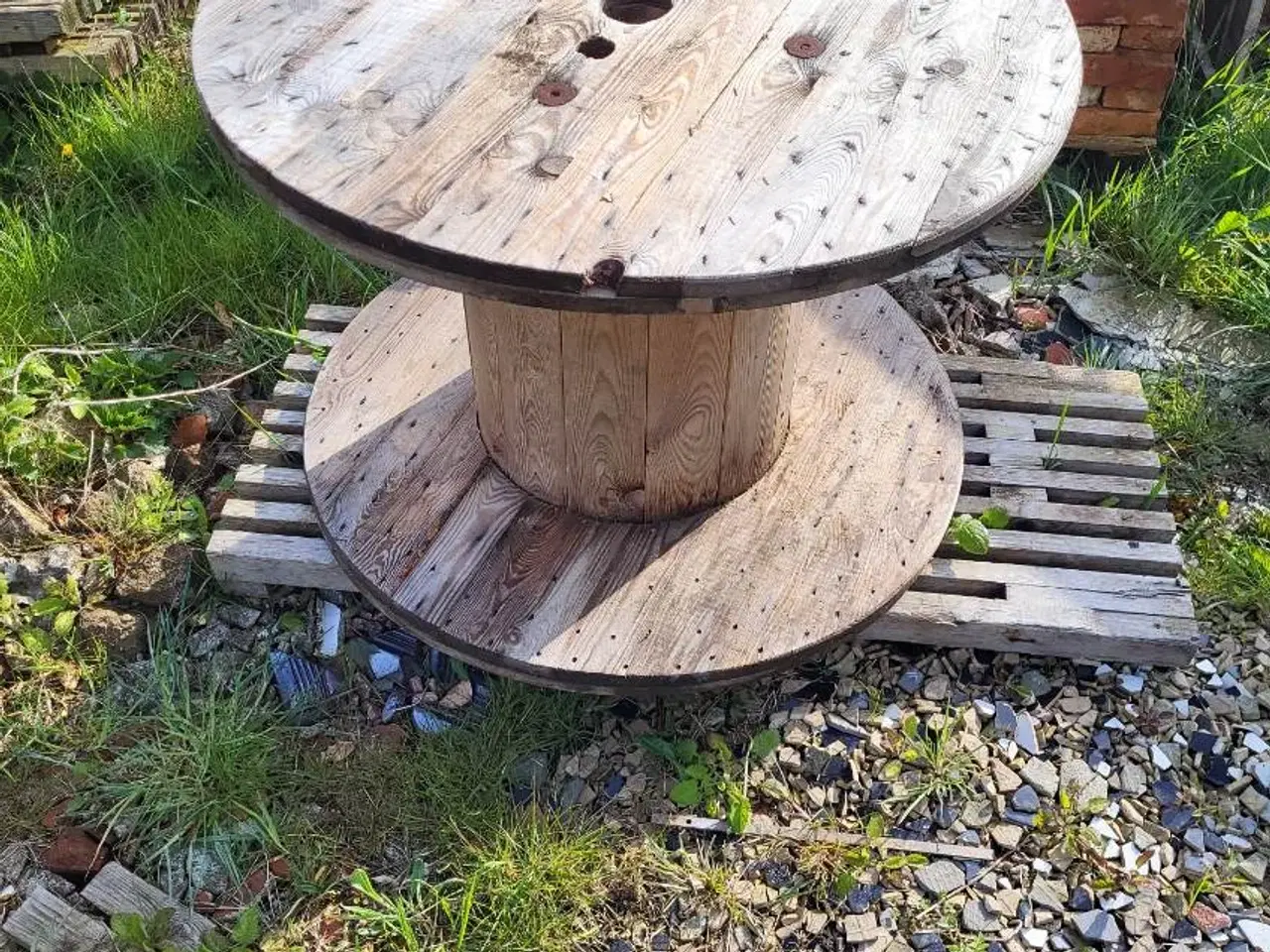 Billede 1 - Træ Kabel bord