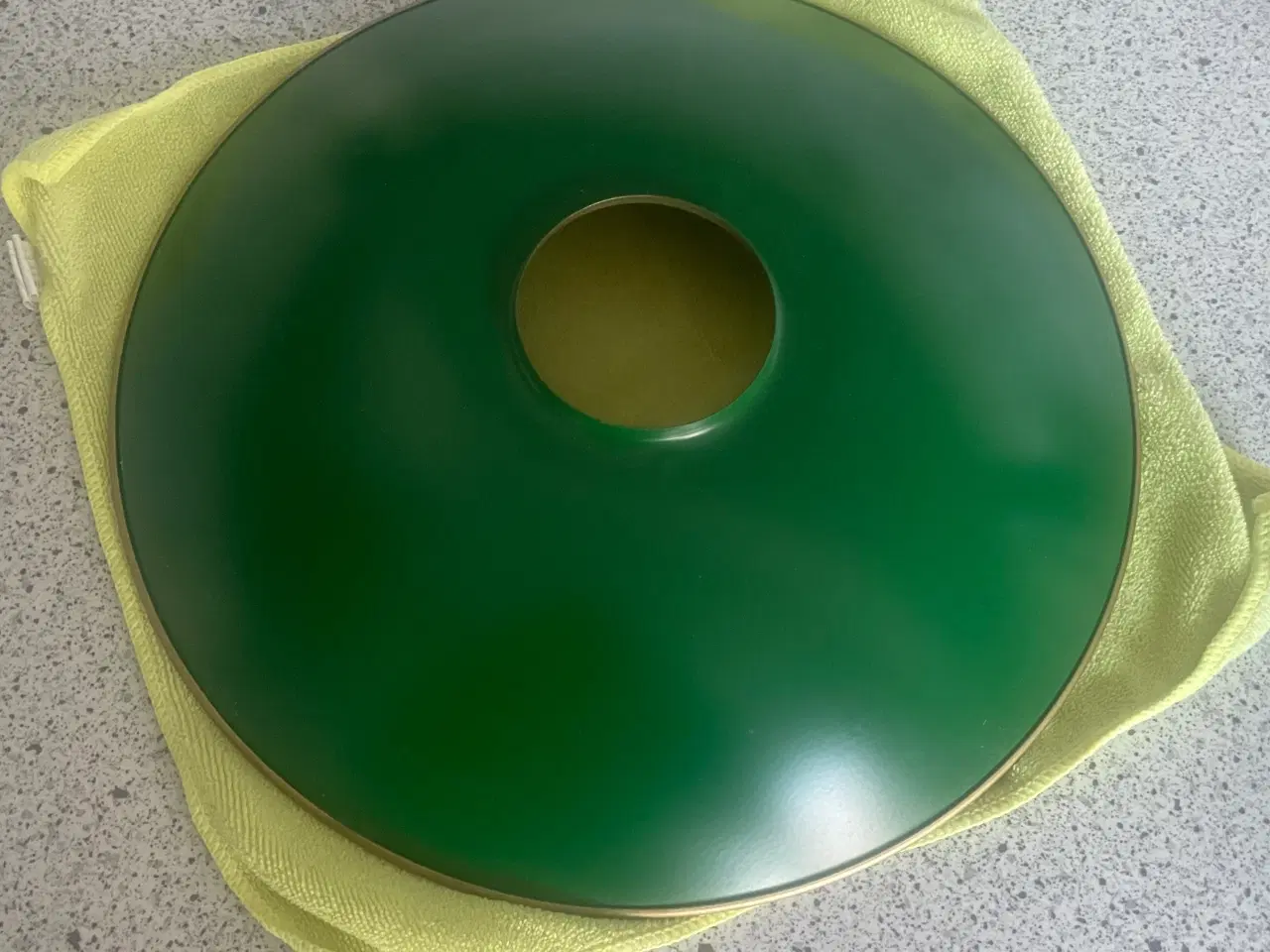 Billede 1 - PH 3/2 jubilæums grøn skærmset