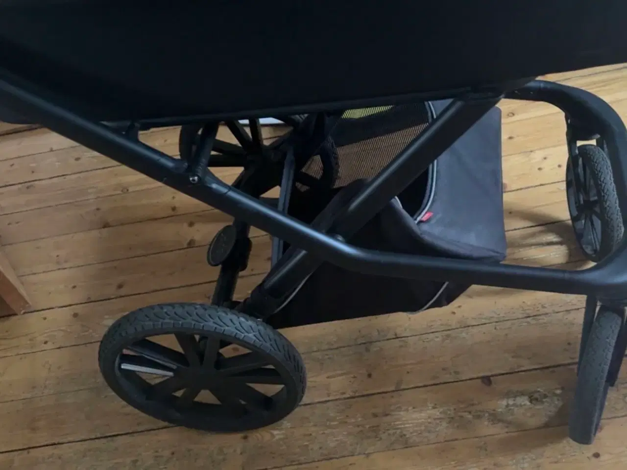 Billede 5 - Odder saga barnevogn 
