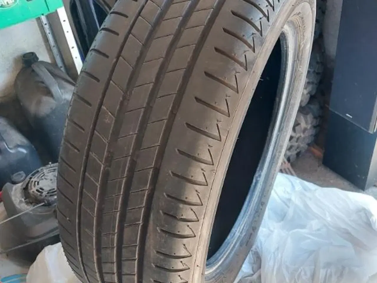 Billede 1 - Bridgestone sommerdæk 195/55 R16
