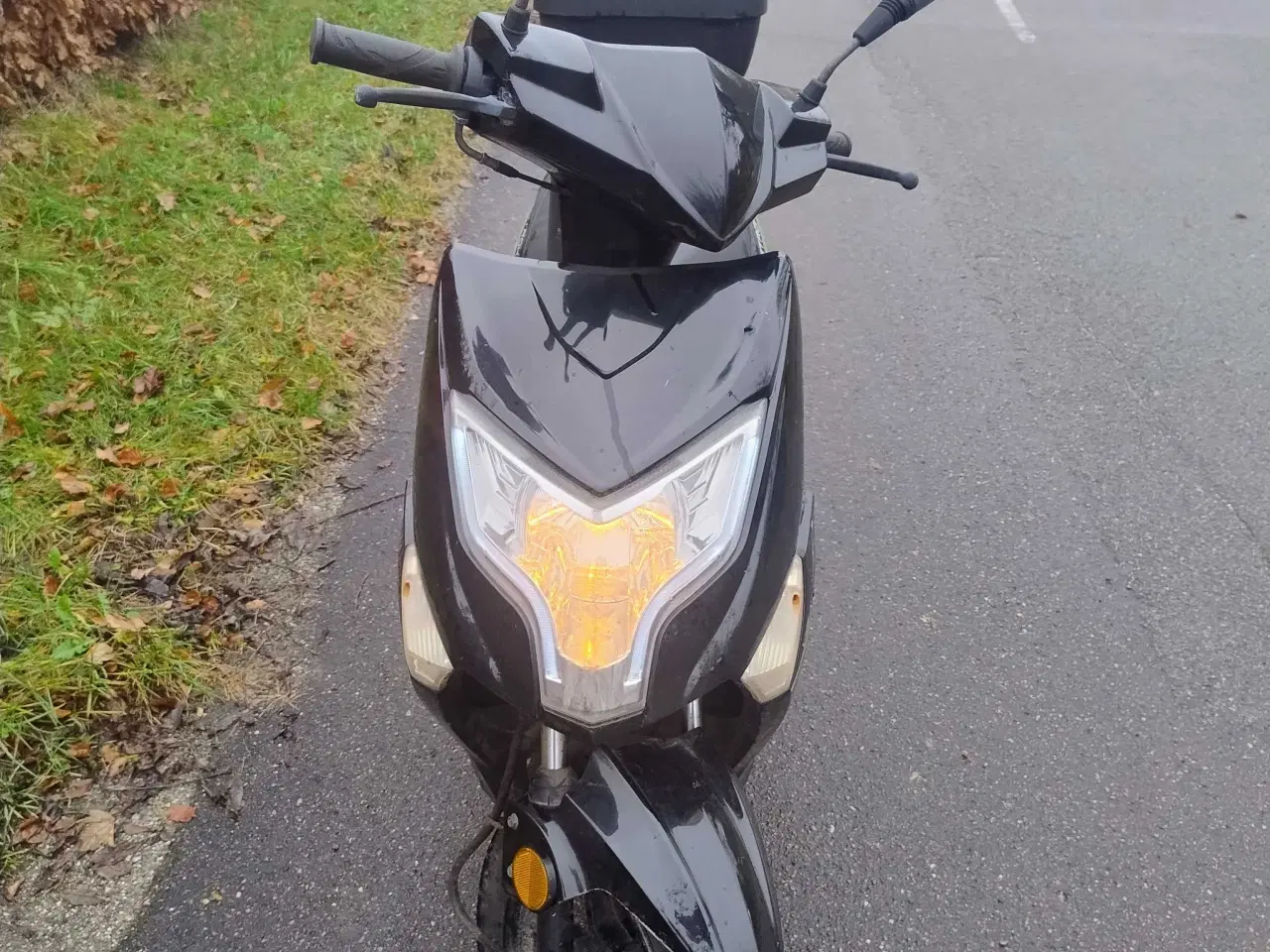 Billede 7 - VGA explore 30 knallert med stik 