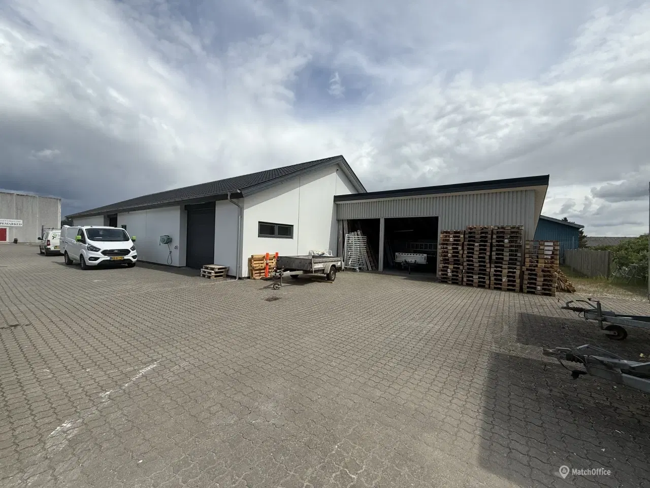 Billede 8 - Værksted/lager med kontor