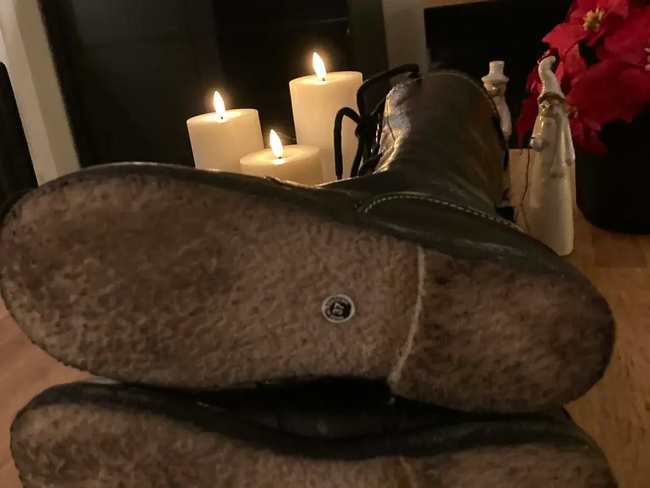 Billede 5 - Sorte Angulus  lange støvler str 37