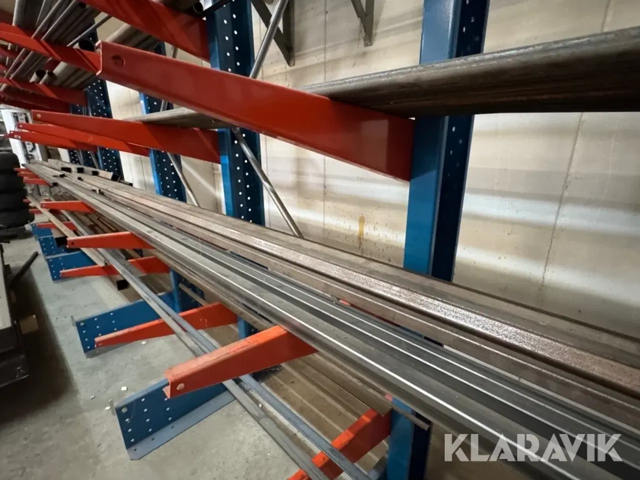 Billede 12 - Materiale reol 2 styks