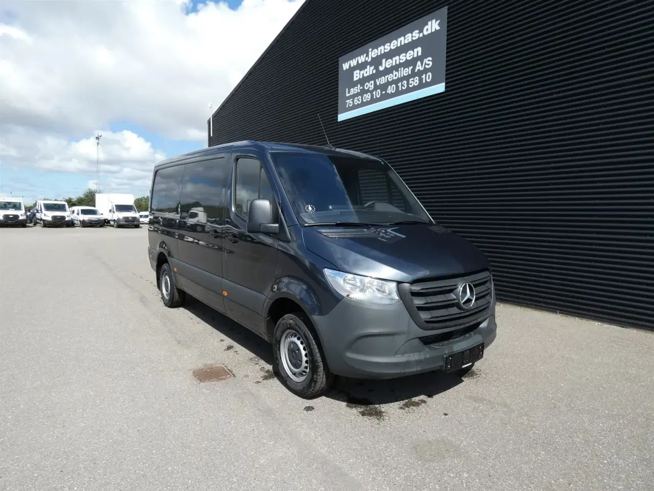 Billede 1 - Mercedes-Benz Sprinter 317 2,0 CDI A2 H2 RWD 9G-Tronic 170HK Van Aut.