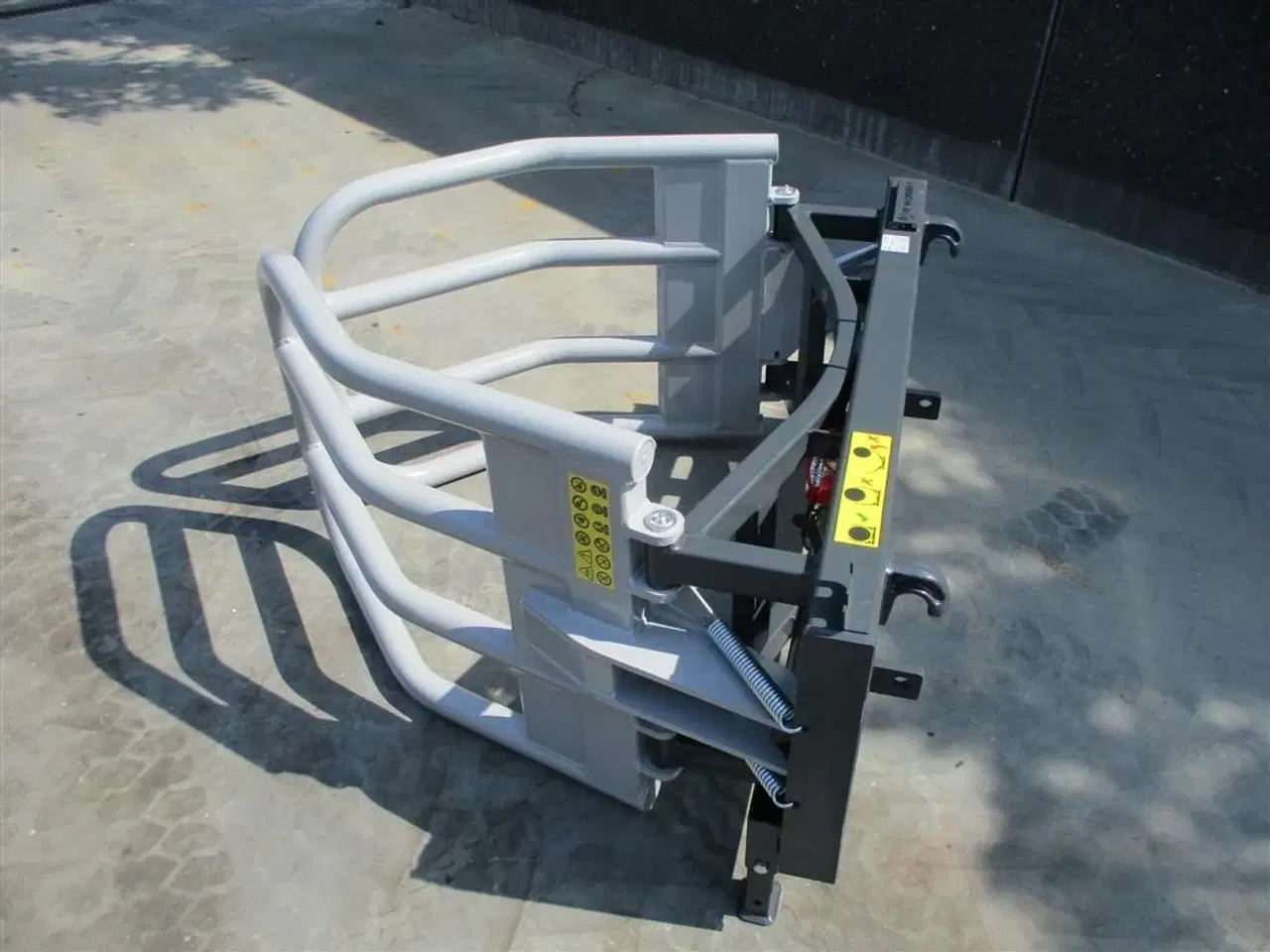 Billede 6 - Limas Balletang Balletang med EURO beslag på.