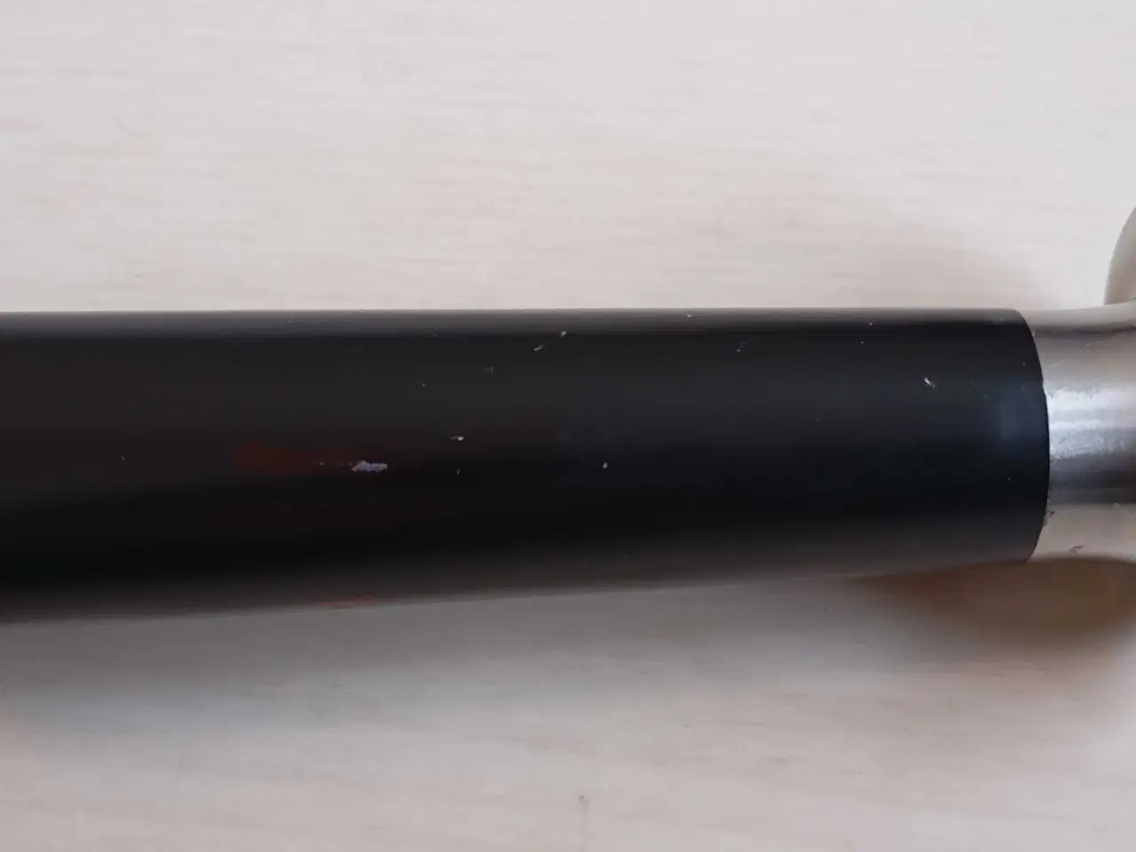 Billede 2 - Strygestål med sort håndtag på