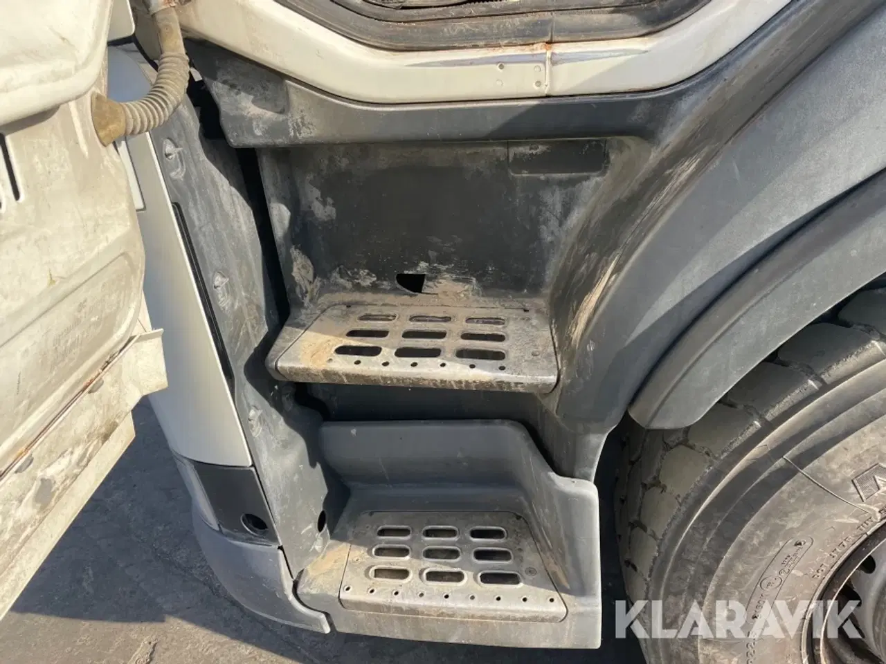 Billede 11 - Lastbil Volvo FM330 med kroghejs