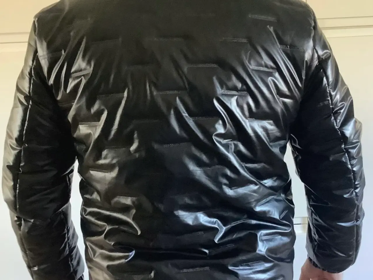 Billede 2 - Vind og vandtæt jakke