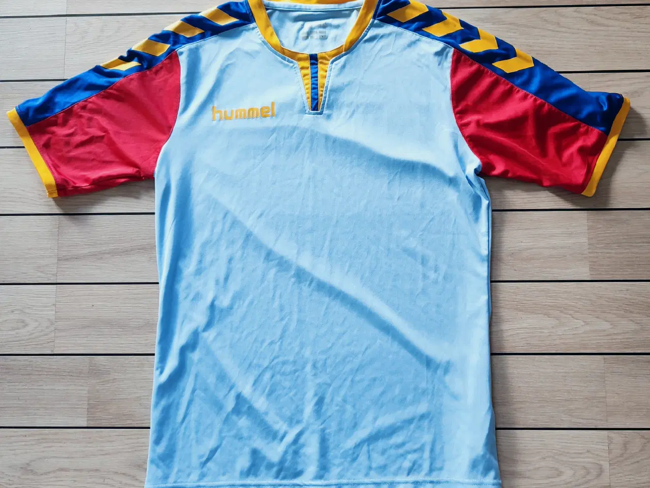 Billede 1 - T-shirt, Hummel, str M
