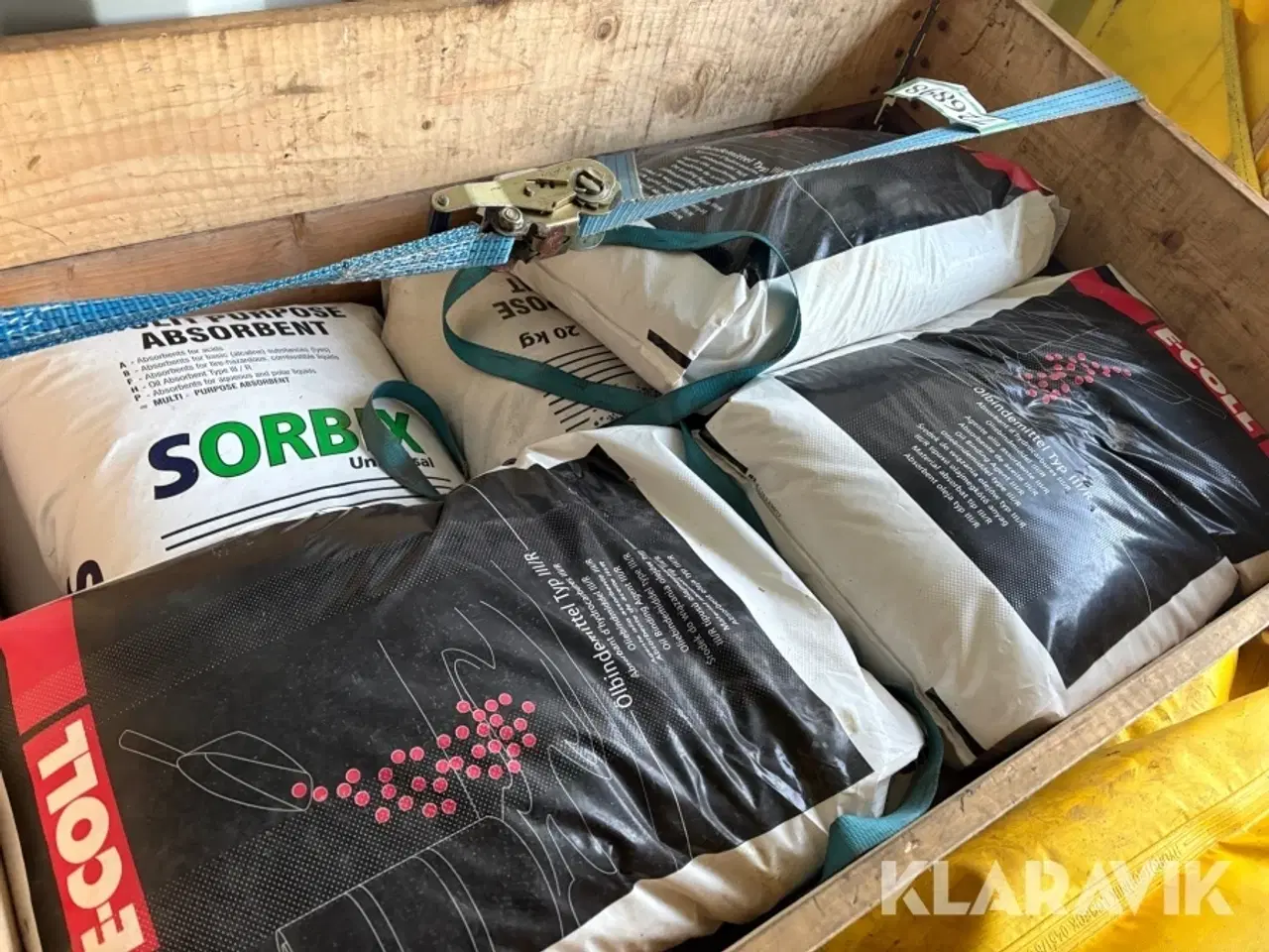 Billede 3 - Sandsække - grus - olieopsamlingsmåtter