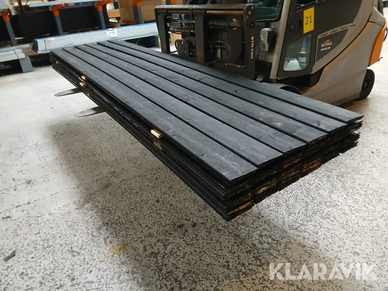 Billede 1 - Klink beklædning Grundmalet Sort, Delvist vandskadet