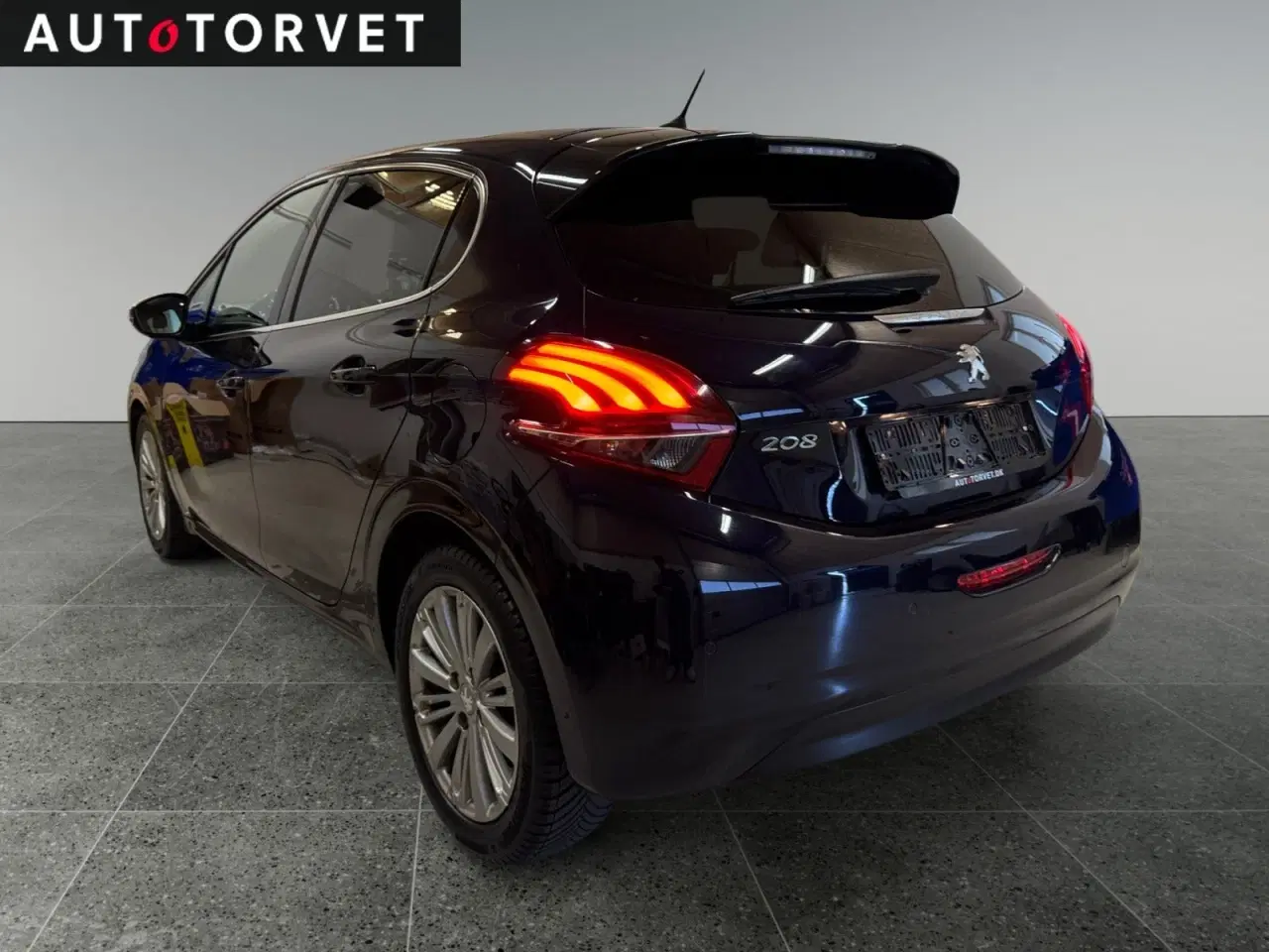 Billede 4 - Peugeot 208 1,6 BlueHDi 100 Allure Sky