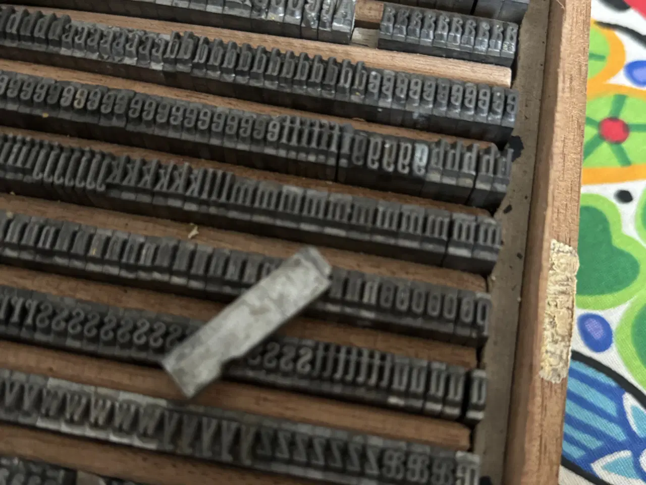 Billede 3 - Bogstaver / sætte / gamle metalbogstaver