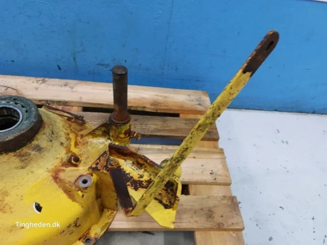 Billede 15 - New Holland TX34 Flange 80919171