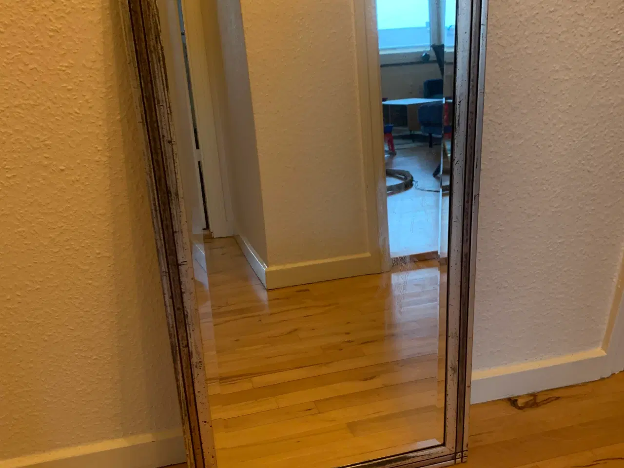 Billede 2 - Spejl med slidt look. 